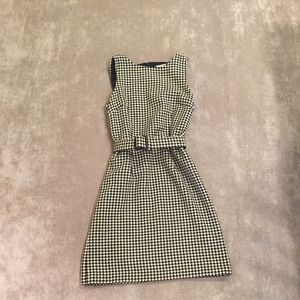 Ann Taylor Loft sleeveless houndstooth dress